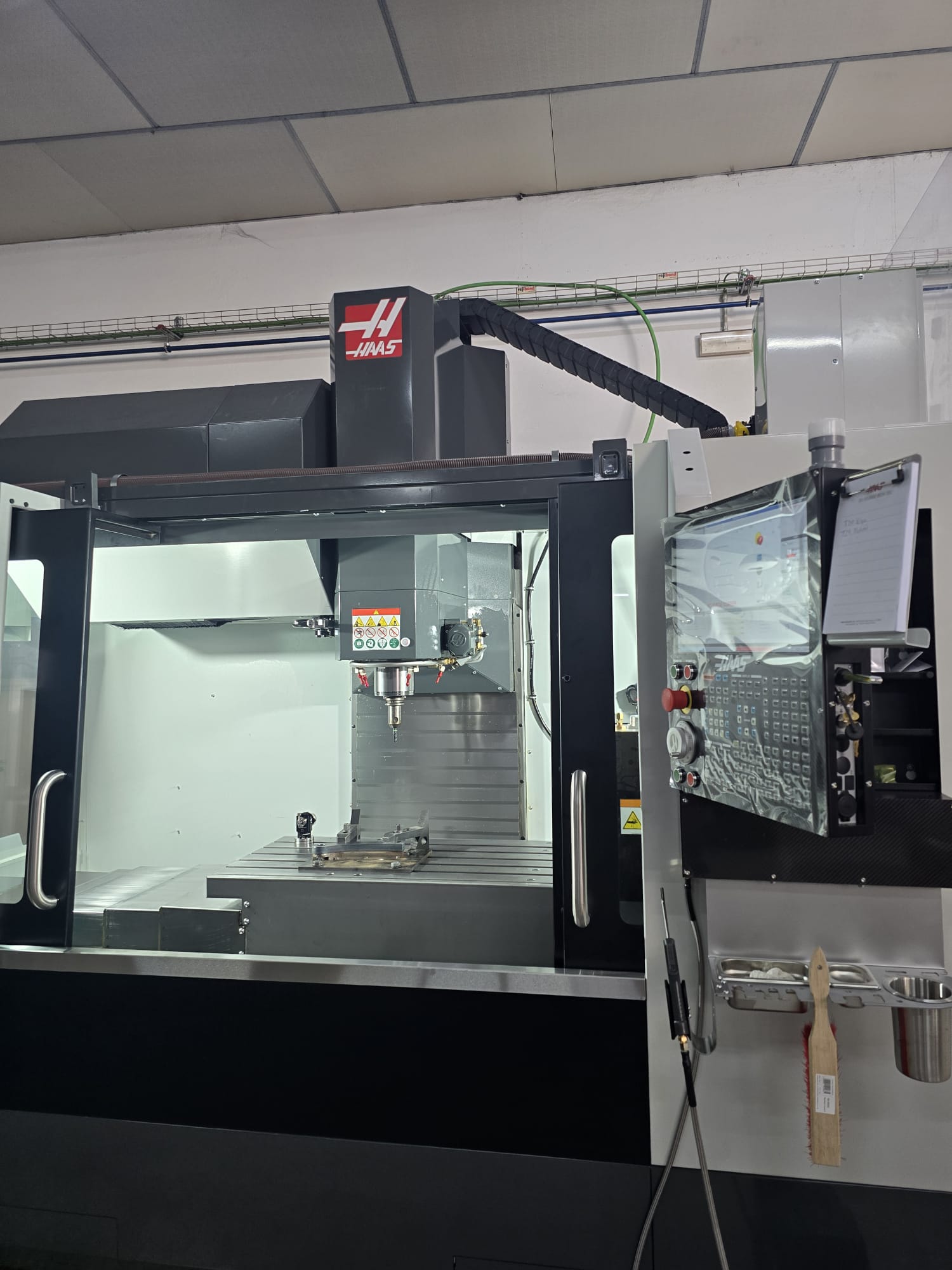 Mecanizado CNC de componentes estándar, taller CME